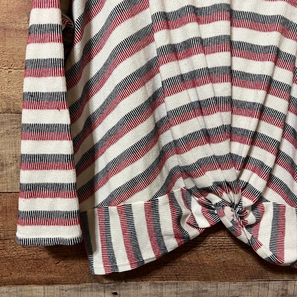 ModCloth Bit of Twist Long Sleeve Top White/Red Stripe Size 3X - Picture 5 of 12